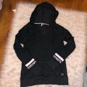 gray VICTORIA’S SECRET hoodie 💞✨